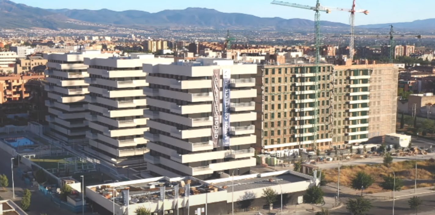 La promoción Tarsia de AEDAS Homes en construcción en Granada