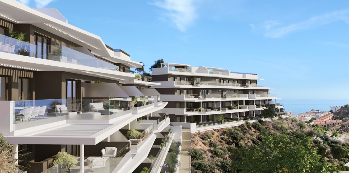 Terrazas de las viviendas de la nueva promoción Idilia Aire de AEDAS Homes en Rincón de la Victoria, Málaga