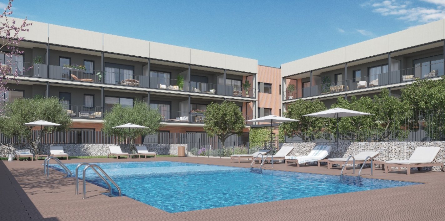 Piscina de la promoción Zante de AEDAS Homes en la Costa Brava