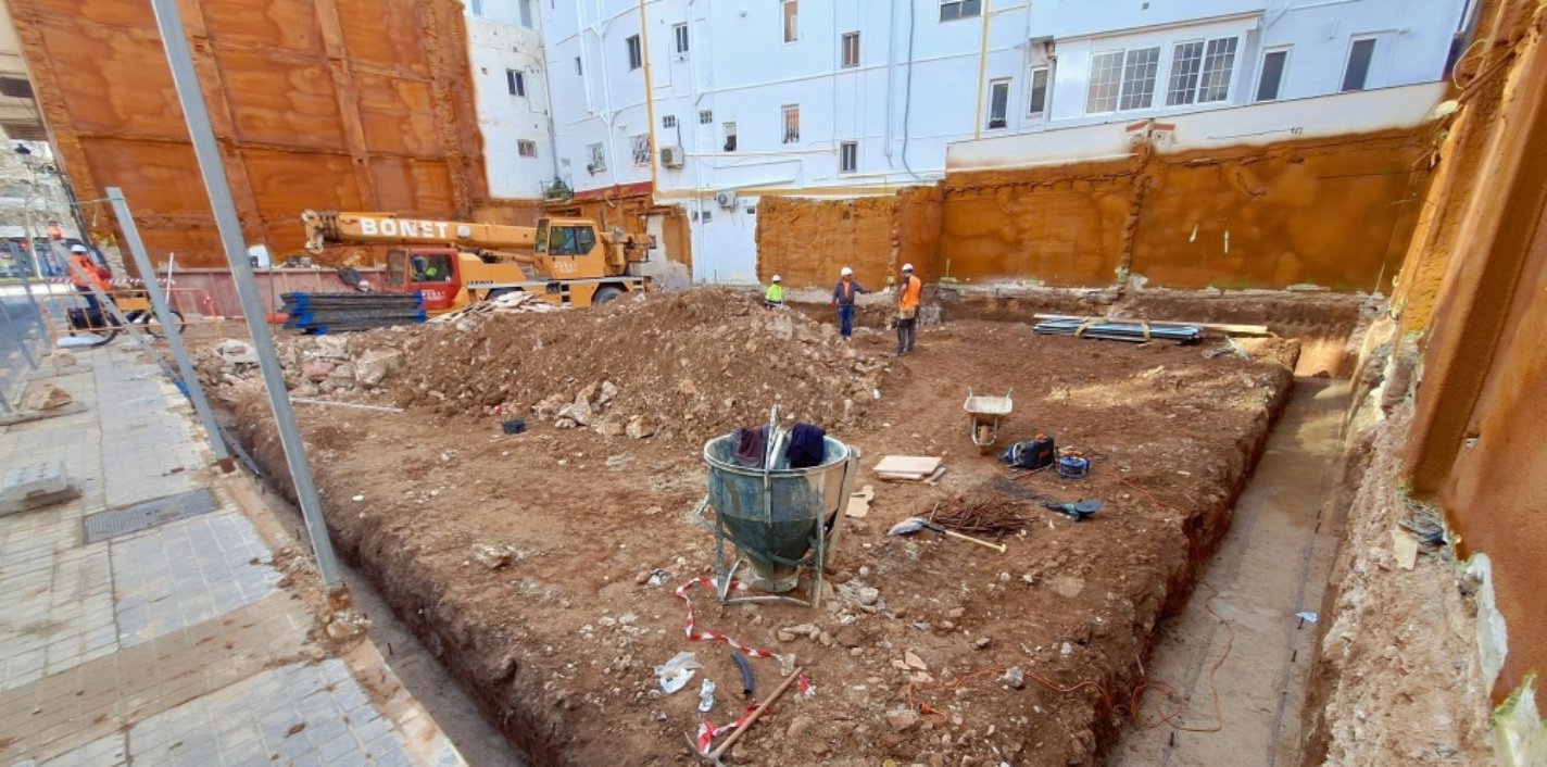 Primeros trabajos en la promoción Vivenia de AEDAS Homes en el centro de Valencia capital