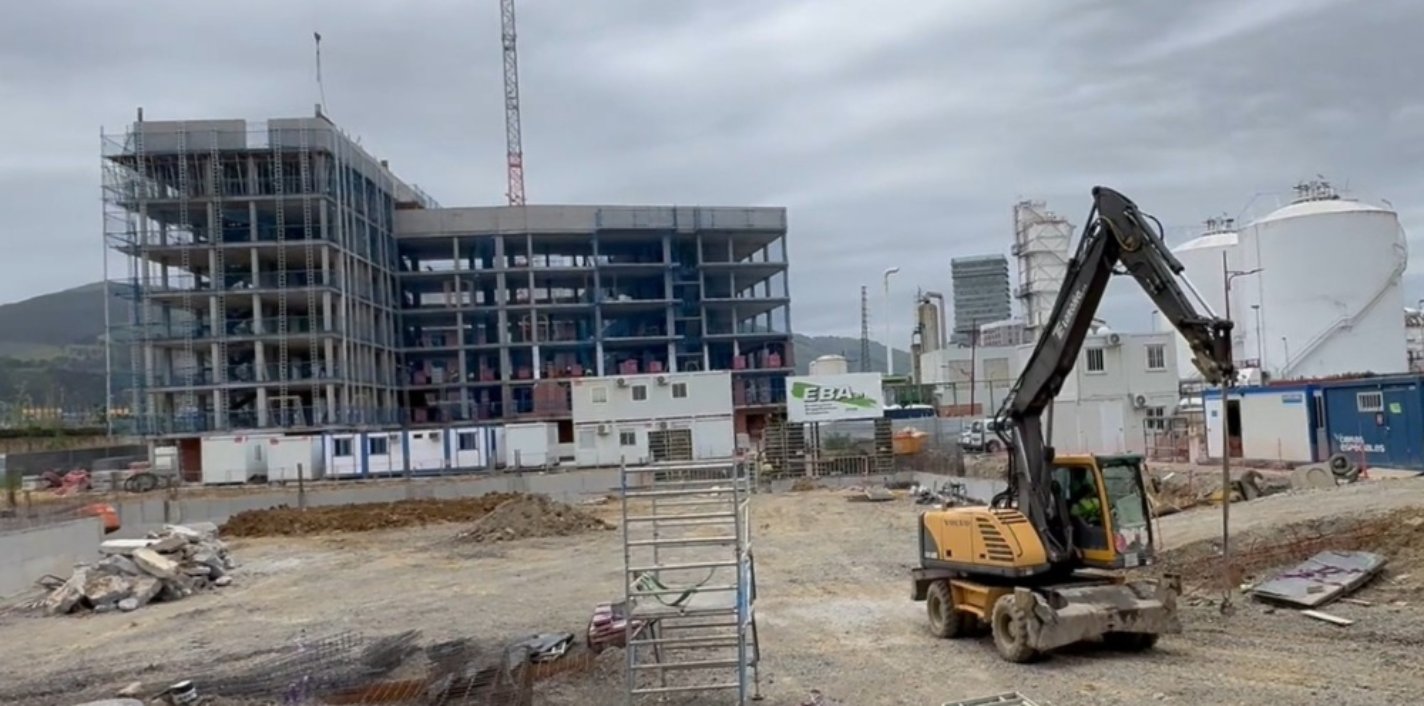 Primeros trabajos en la parcela de la promoción Fiora de AEDAS Homes en Gran Bilbao, Barakaldo