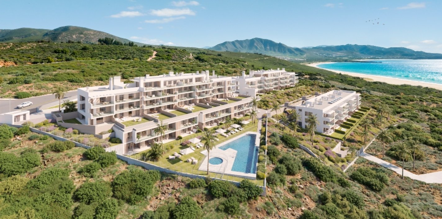 Panorámica de la promoción Lunara de AEDAS Homes en La Línea de la Concepción, Cádiz, con el mar al fondo