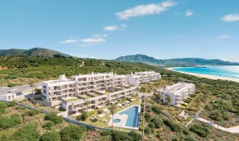 Homes in La Línea de la Concepción - Lunara