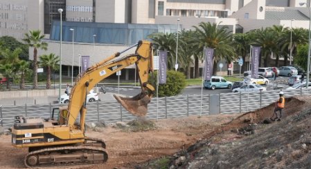 Primeros trabajos en la parcela de la promoción Gazmira de AEDAS Homes en Las Palmas de Gran Canaria. Primeros trabajos en la parcela de la promoción Gazmira de AEDAS Homes en Las Palmas de Gran Canaria.