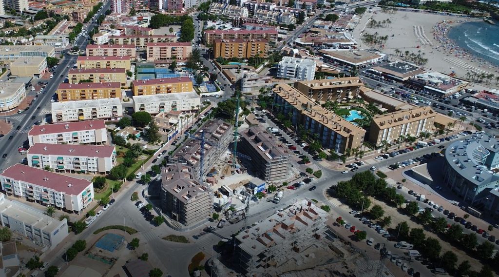 Obras de la promoción Brisas del Arenal, en Jávea (Alicante)