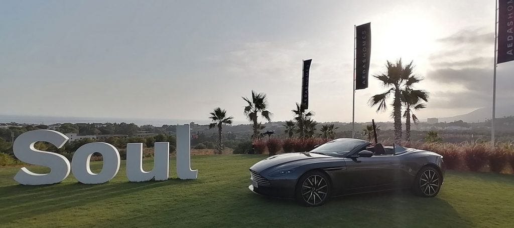 Presentación-de-nuevos-modelos-de-Aston-Martin-en-Soul-Marbella